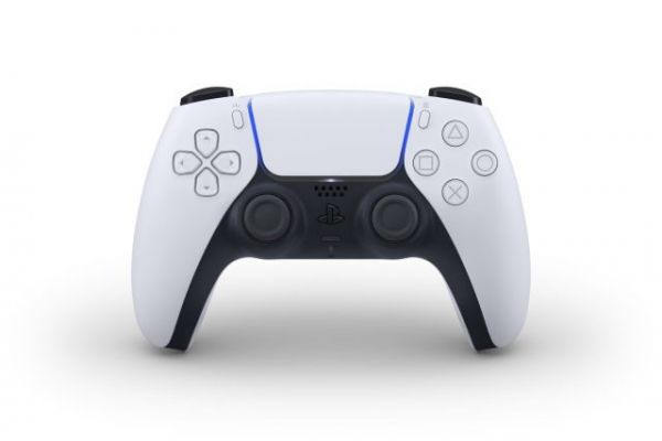 PlayStation 5 : Phil Spencer, dirigeant de Xbox, donne son avis sur la DualSense (et les manettes en général…)