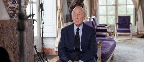 URGENT - L'ancien président de la République de 1974 à 1981, Valéry Giscard d'Estaing, est décédé à l'âge de 94 ans à l'hôpital de Tours