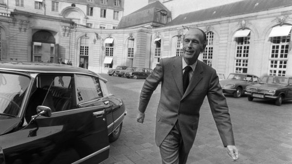 "C'est un des plus grands hommes de l'après-guerre en France", réagit Jean-Louis Bourlanges après la mort de Valéry Giscard d'Estaing