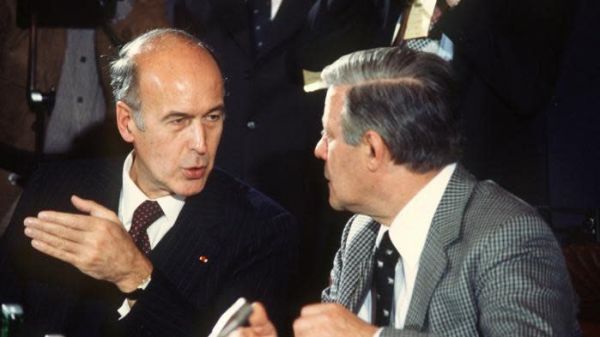 Entre réformes sociétales et fin des "Trente Glorieuses", le mandat de Valéry Giscard d'Estaing restera dans l'histoire