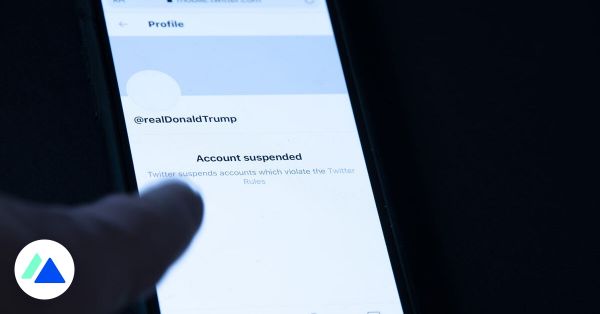 Les plateformes ont-elles eu raison de suspendre les comptes de Donald Trump ?