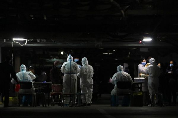 En direct - Covid-19 : l'immunité collective ne sera pas atteinte en 2021, prévient l'OMS