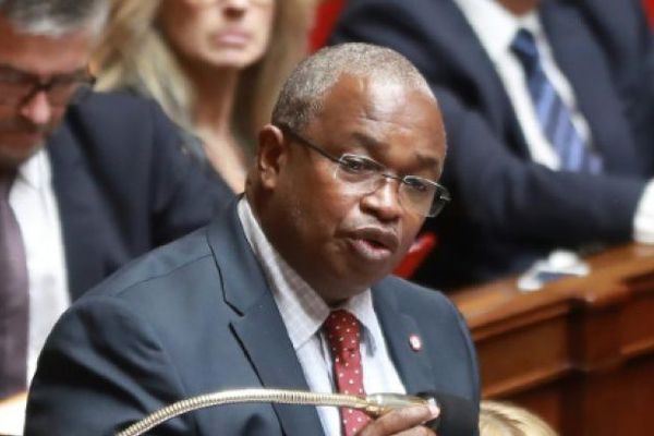 Le député Baco répond au député Mansour Kamardine
