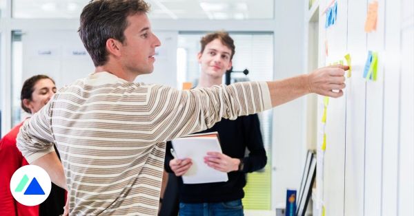 HelloWork recrute à Rennes et Pessac : rédacteur web, SEA, développeurs front-end, C#, PHP...