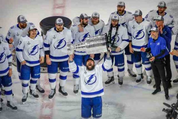 Hockey - NHL - Reprise de la NHL avec une organisation modifiée