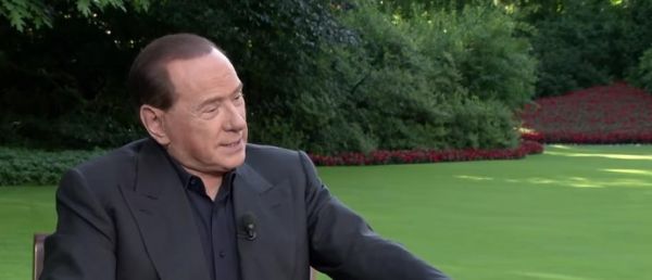 L'ancien chef du gouvernement italien Silvio Berlusconi hospitalisé au Centre cardio-thoracique de Monaco pour des problèmes d'arythmie cardiaque