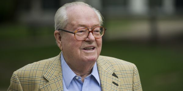 Jean-Marie Le Pen souhaite la victoire de sa fille Marine en 2022