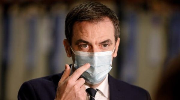 Coronavirus : Olivier Véran, le pilier de la Macronie devenu la cible favorite de l'opposition