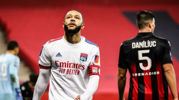 Mercato - Barcelone : Un coup de tonnerre se précise pour Memphis Depay ?