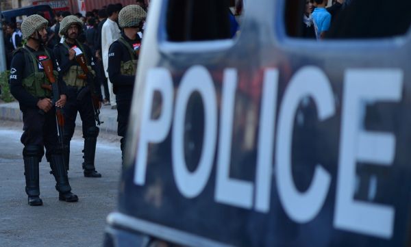 Pakistan : une chrétienne de 12 ans violée et enchaînée dans un enclos à bétail pendant 5 mois