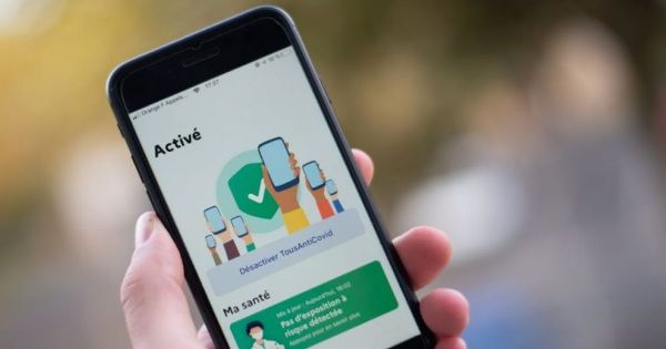 Le gouvernement va rendre obligatoire les QR codes dans les lieux accueillants du public