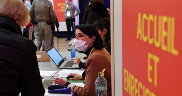 Plus aucun créneau pour une première injection