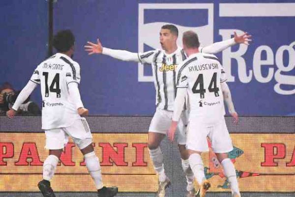 Foot - Super Coupe d'Italie - Supercoupe d'Italie : la Juventus domine Naples