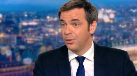 Covid-19 : tous les Français qui le souhaitent vaccinés d'ici... août, pour Olivier Véran