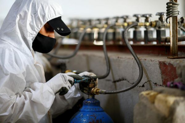Covid-19 : vers une pénurie d'oxygène dans le monde ?