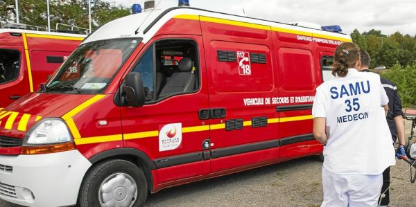 Bus scolaire couché dans le fossé à Montauban-de-Bretagne : 13 blessés légers