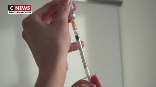 Polémique : le vaccin Pfizer contient-il 5 ou 6 doses par flacon ?