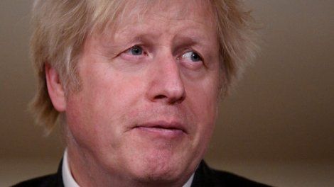 Covid-19 : le variant anglais "peut être lié à un degré plus élevé de mortalité", prévient Boris Johnson