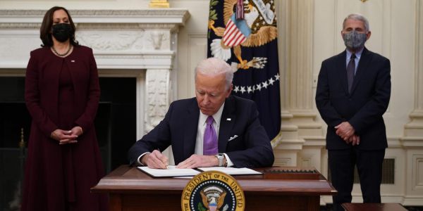 « En quatre jours, Joe Biden a installé un sentiment apaisant de routine »
