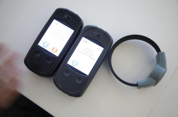 Violences conjugales : munie d'un bracelet anti-rapprochement, Marion se sent «moins libre»