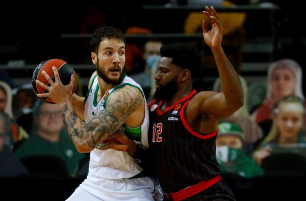 Basket : «Les mesures sanitaires ne sont pas les mêmes partout», souligne Joffrey Lauvergne