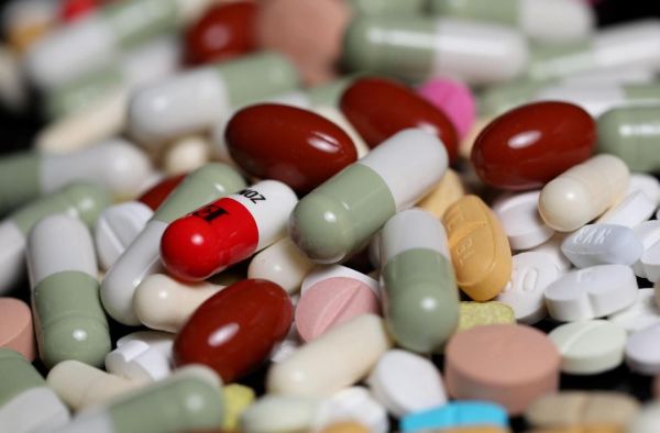 J'ai pris un médicament périmé, est-ce dangereux ? Le docteur Martine Perez vous répond
