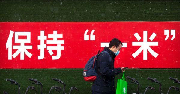 COVID-19: la Chine propage des théories du complot pour détourner l'attention