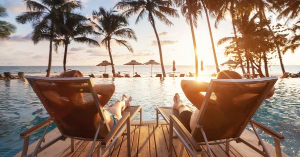Québec solidaire réclame un décret pour interdire la promotion des voyages