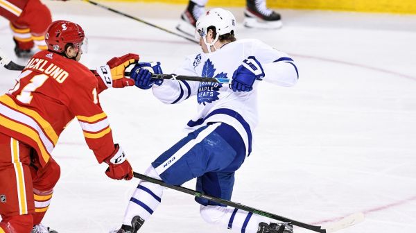 Les Flames balayés avant d'affronter le CH