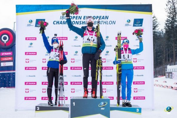 Biathlon - CE - Monika Hojnisz sacrée à domicile
