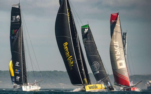 Suspense total pour l'arrivée du Vendée Globe: Dalin attendu en tête pas pas sûr de l'emporter