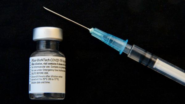 Où sont les 2èmes doses ? L'inquiétude de soignants à l'Hôtel-Dieu