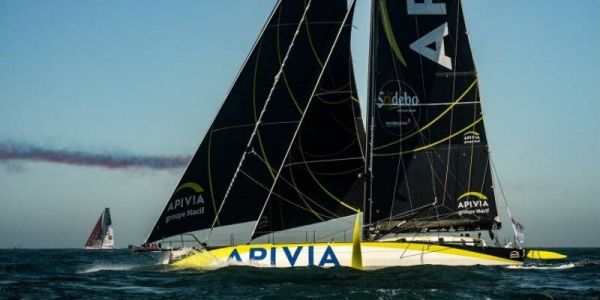 Vendée Globe: Charlie Dalin est le premier navigateur à franchir la ligne d'arrivée