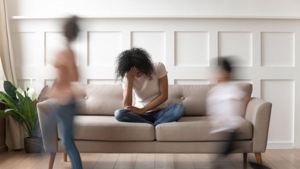 Je suis une mère célibataire de six enfants. Les élever dans un contexte de pandémie a été la chose la plus  difficile à gérer de ma vie - BLOG