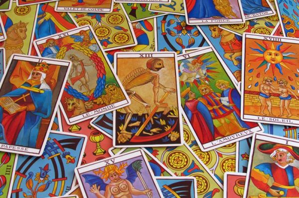 Tarot de Marseille : différents tirages possibles, à réaliser !