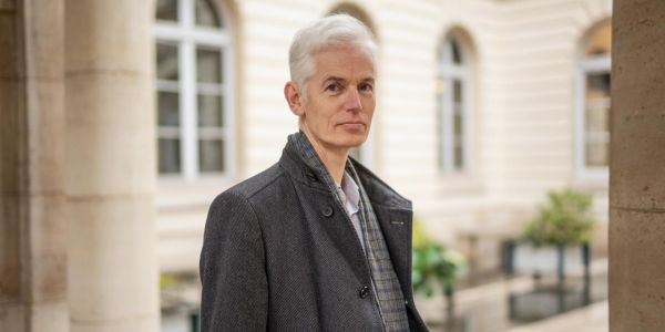 Le mathématicien Timothy Gowers, un « combinatoricien » frondeur au Collège de France