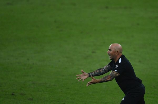 OM : le futur entraîneur Jorge Sampaoli se fait expulser après un coup de colère
