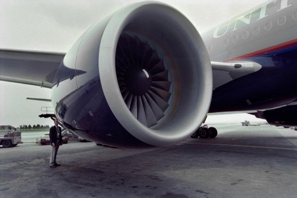 Réacteur en feu au-dessus des États-Unis : des dizaines de Boeing 777 immobilisés