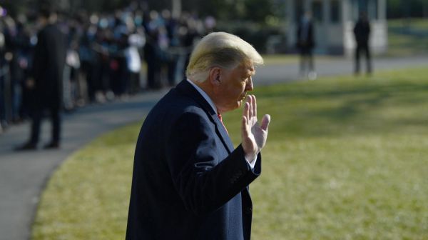 États-Unis : Donald Trump devra présenter ses feuilles d'imposition à un procureur
