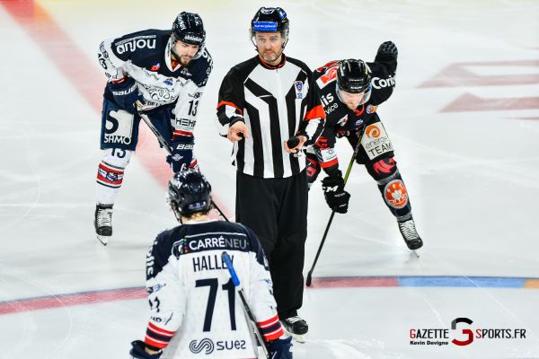 HOCKEY SUR GLACE – Tommy Giroux : « Ça fait du bien de revenir ici au Coliseum »
