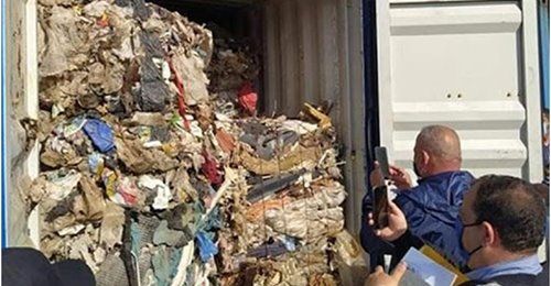 Déchets italiens: Mandat de dépôt contre l’avocat de la société importatrice