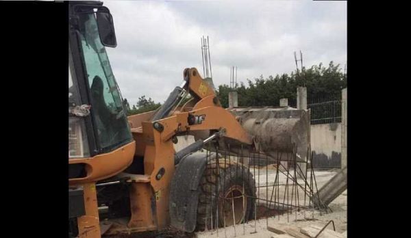 Démolition de bâtiments illégaux à Gammarth