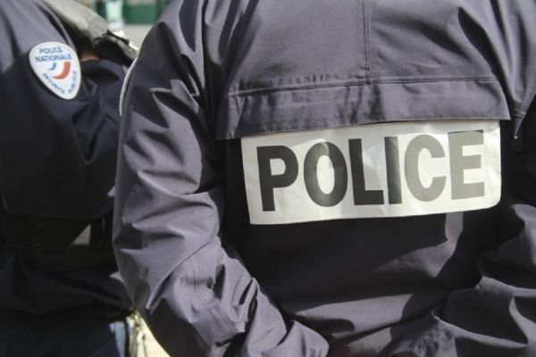 A Saint-Nazaire, une femme se fait frapper par son concubin en pleine rue