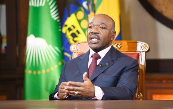 Ali Bongo désigne ses 15 sénateurs sans les opposants