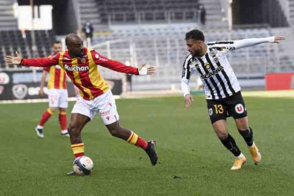 Foot - L1 - Lens arrache le nul à Angers, Montpellier cale à Montpellier en Ligue 1
