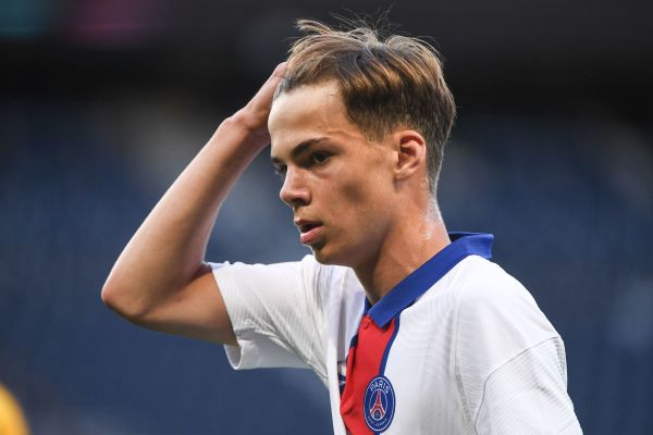 Deux minutes de jeu avec le Paris Saint-Germain et il est déjà courtisé par le Barça, City et la Juve !