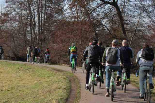 Vélo Mag - Avec les Bike Parade, la fête survit pendant le Covid