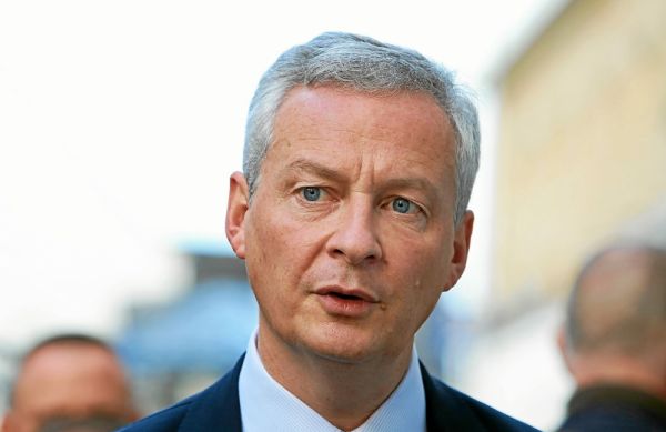 Faisant fi de l'épidémie, le gouvernement veut accélérer la relance économique