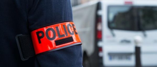 La police lance un appel à témoins après la violente agression d'un photo-journaliste du quotidien régional "L'Union" à Reims, dont les auteurs n'ont pas été interpellés