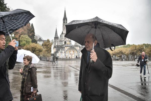 Pédocriminalité dans l'Église : au moins 10 000 victimes de France depuis 1950